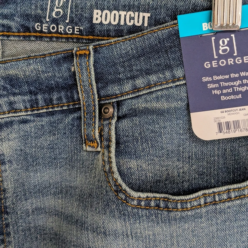 NWT Men's Bootcut Denim Jeans